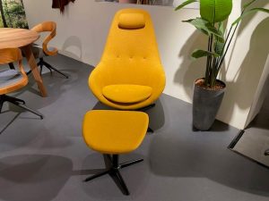 Draaifauteuil incl. voetenbankje